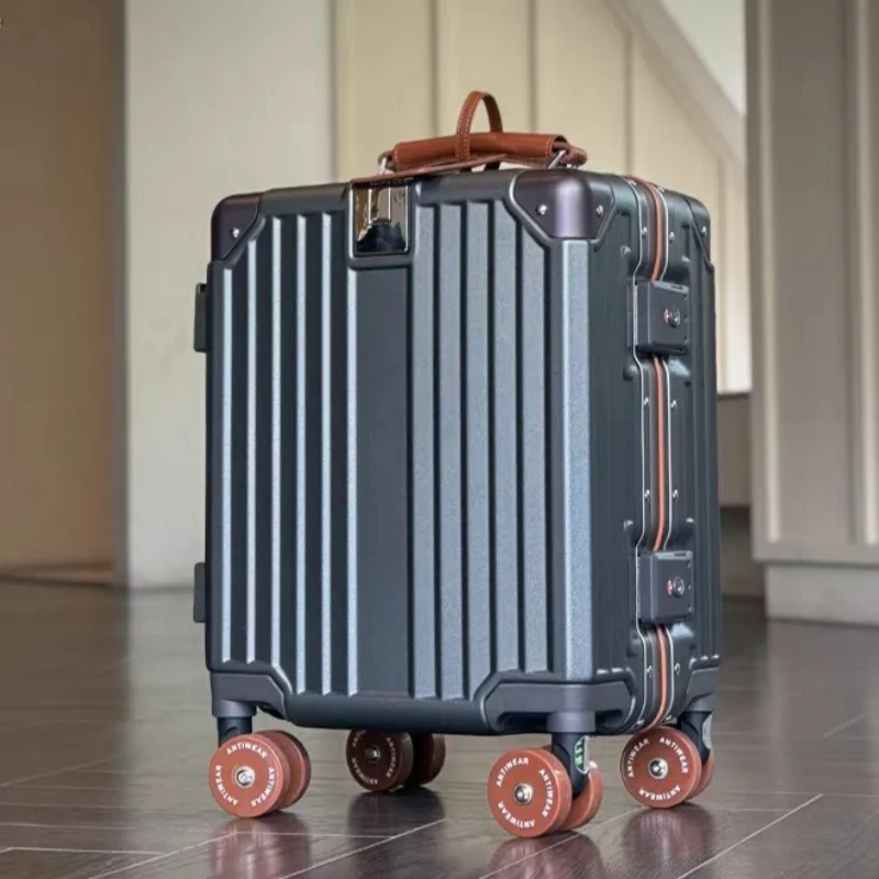Valigia da viaggio leggera con - Aluminum Frame Carry On Luggage recensione e prezzo
